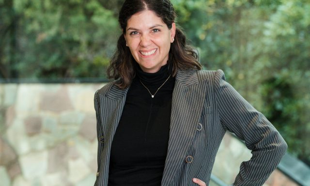 Clara Vasconcelos assume liderança de Recursos Humanos na Schneider Electric